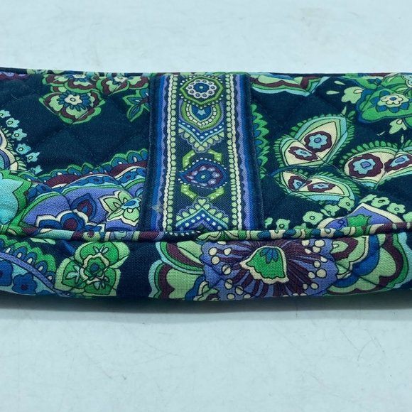 Vera Bradley BLUE RHAPSODY Print Wristlet Clutch Purse 8" x 4.5" Zip Close RARE - Picture 4 of 7